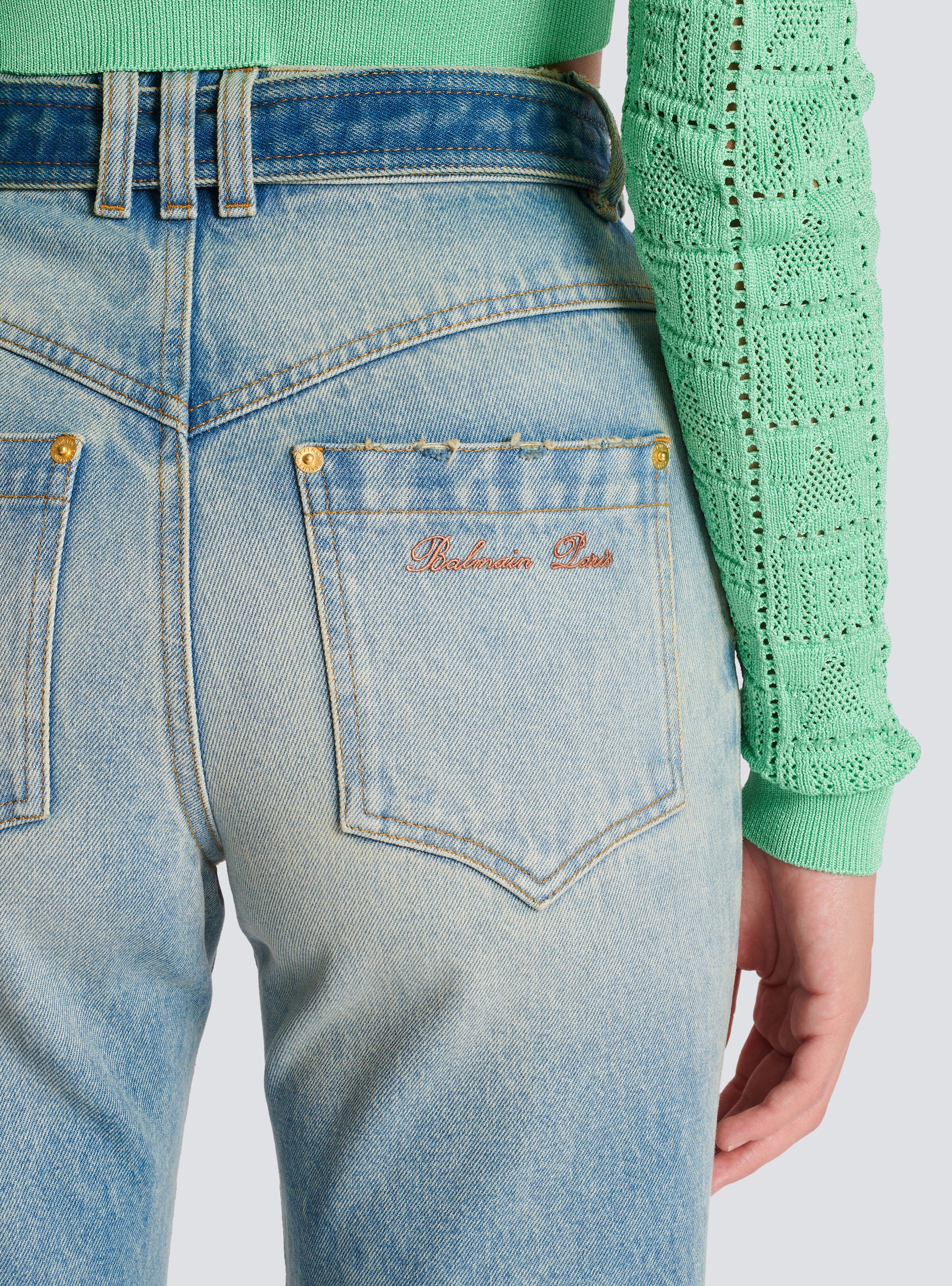 【関税込み】Balmain ブルー Classic Belted ジーンズ Balmain Classic belted jeans | REVERSIBLE
