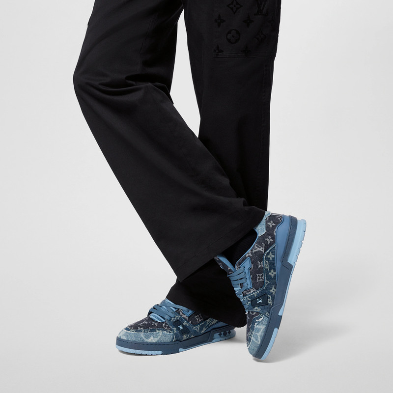 Louis Vuitton LV Trainer Sneaker outlook