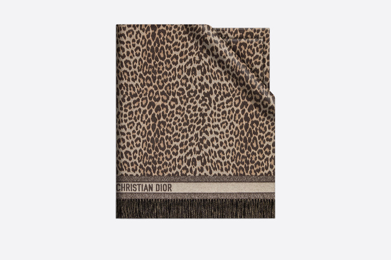 Mizza Reversible Blanket 1