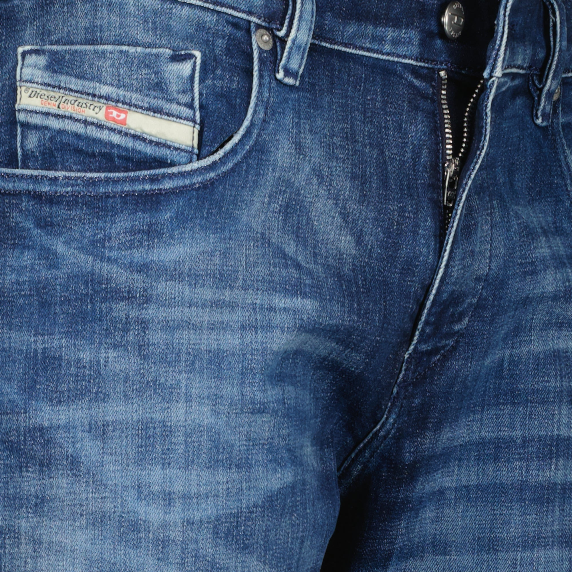 Jean D-Strukt 2019 L.34 - 4