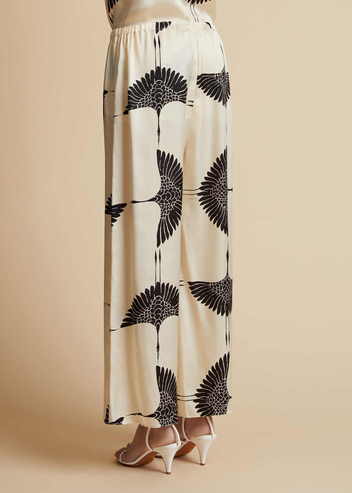 The Mindy Pant in Cream and Black Crane Print - 3
