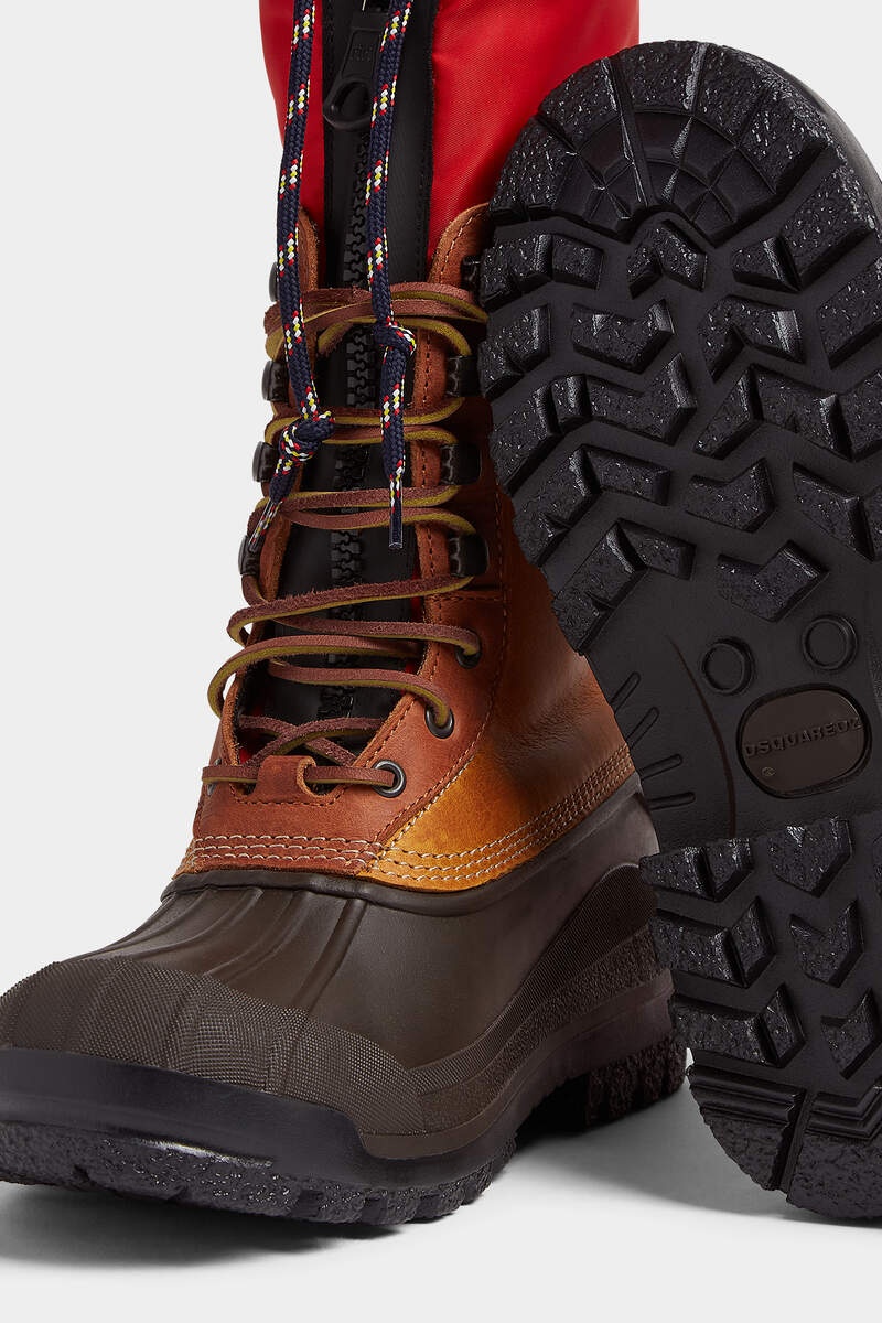 TORONTO DUCK BOOTS - 5