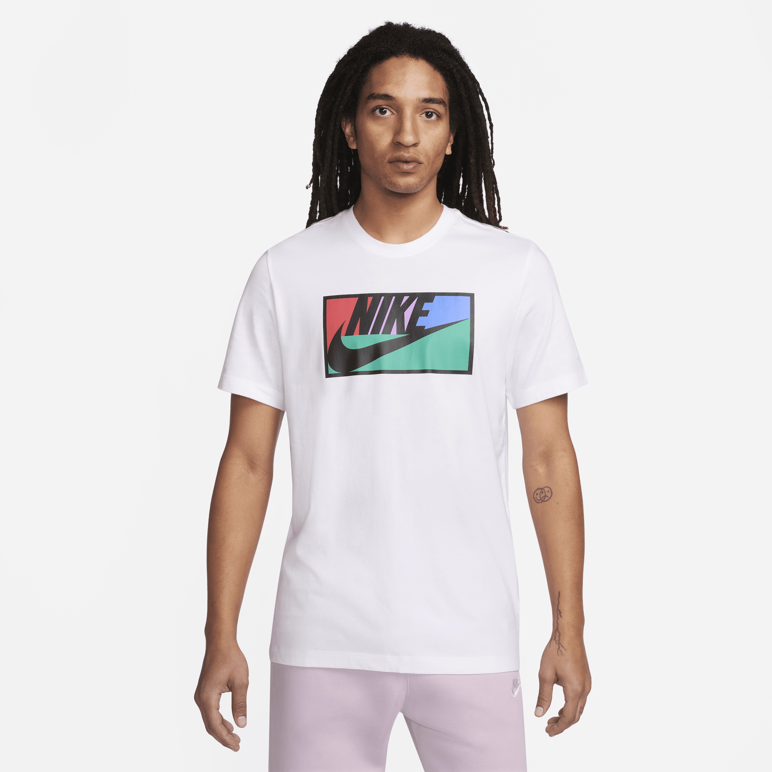 Nike Sportswear Men's T-Shirt - 1