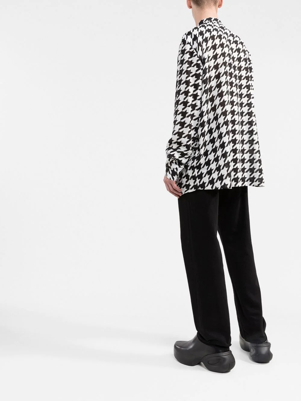 houndstooth-print collarless shirt - 4