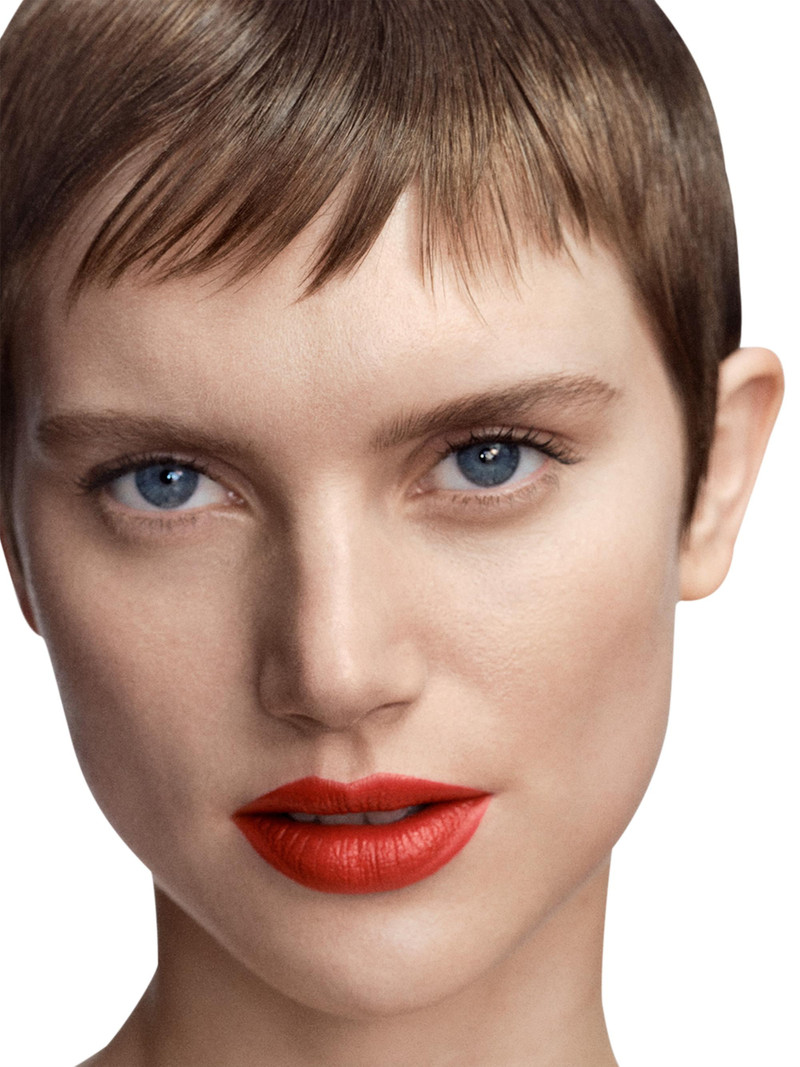 Satin Lipstick - Deep Red 7