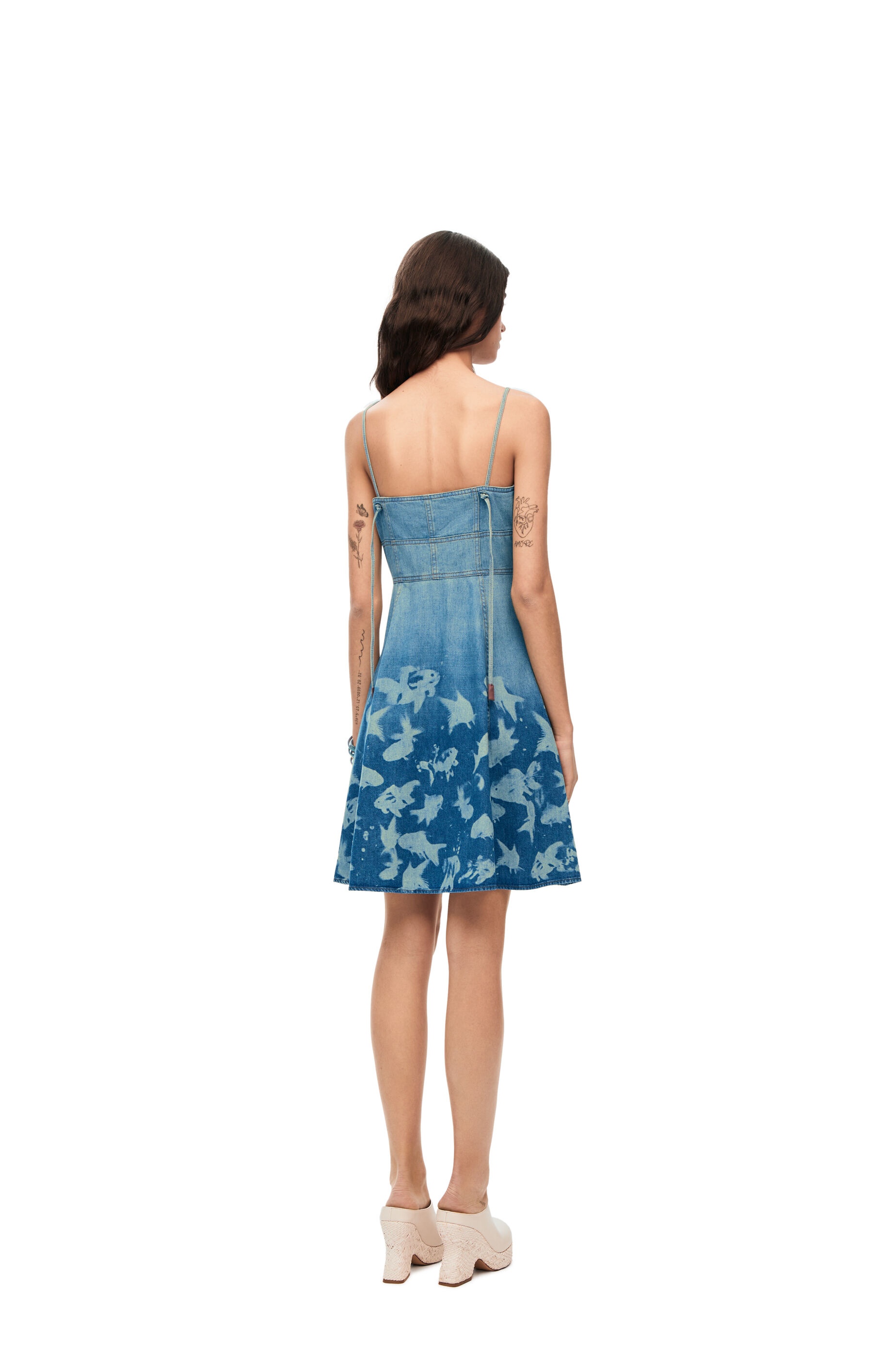 Fish strappy dress in denim - 3