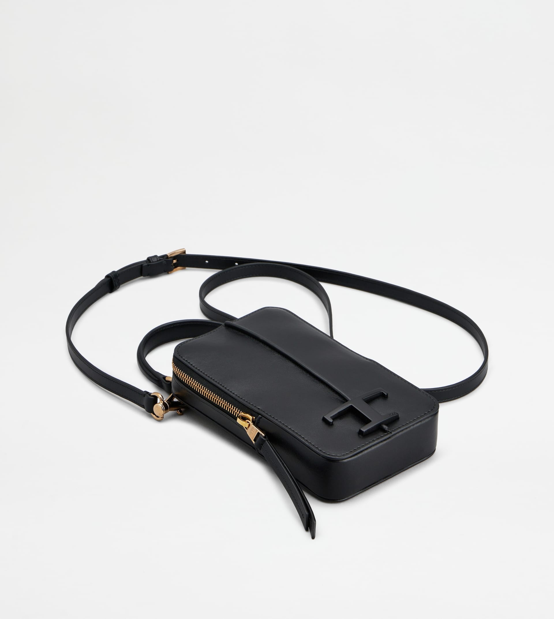 T TIMELESS PHONE BAG IN LEATHER MEDIUM - BLACK - 3