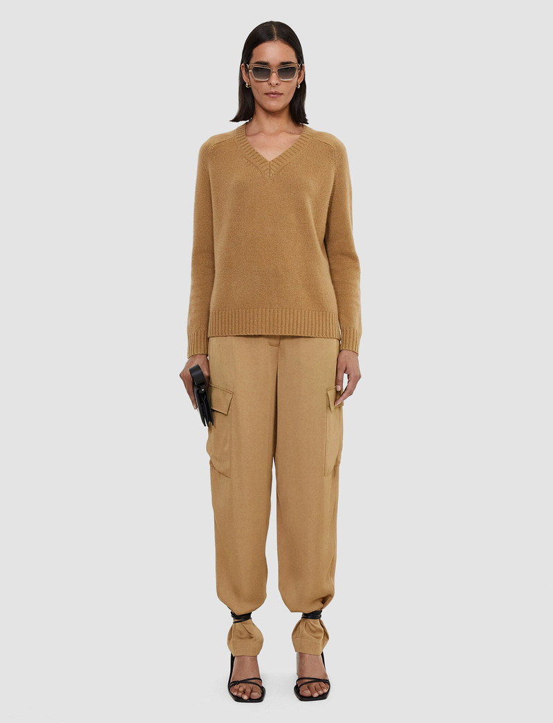 JOSEPH Open Cashmere V Neck Jumper outlook