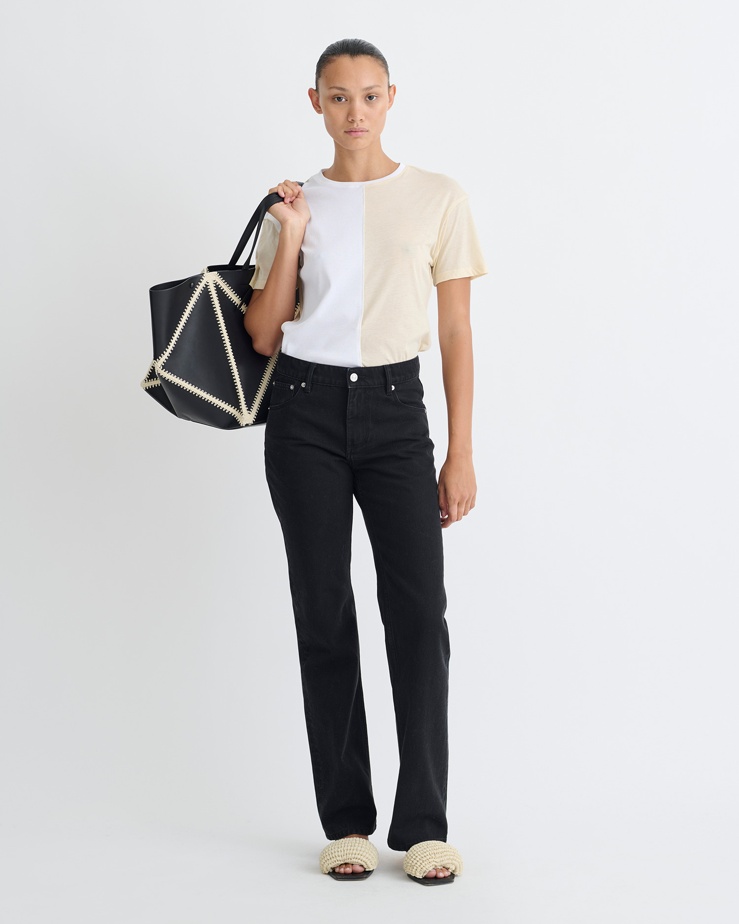 Color Blocked T-Shirt - 3