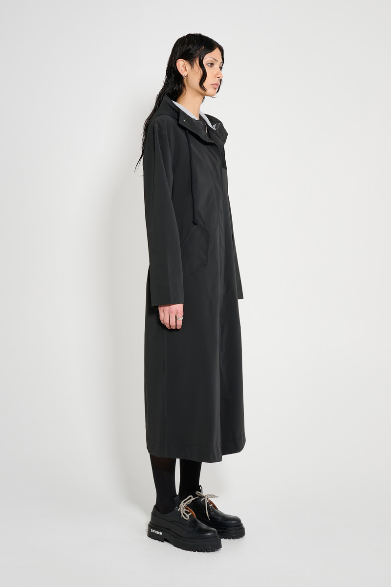 Chatham Matte Raincoat Black 4