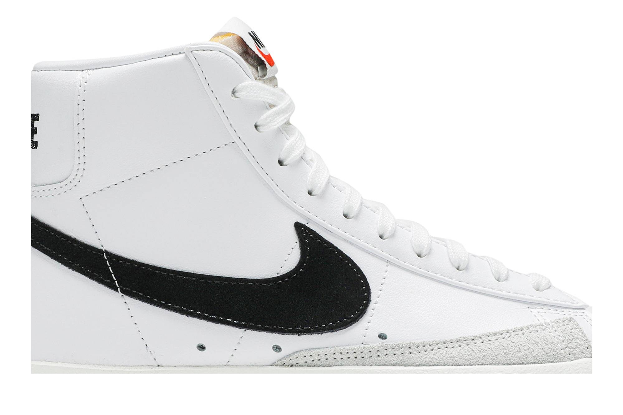 Wmns Blazer Mid 77 Vintage 'White Black' - 2
