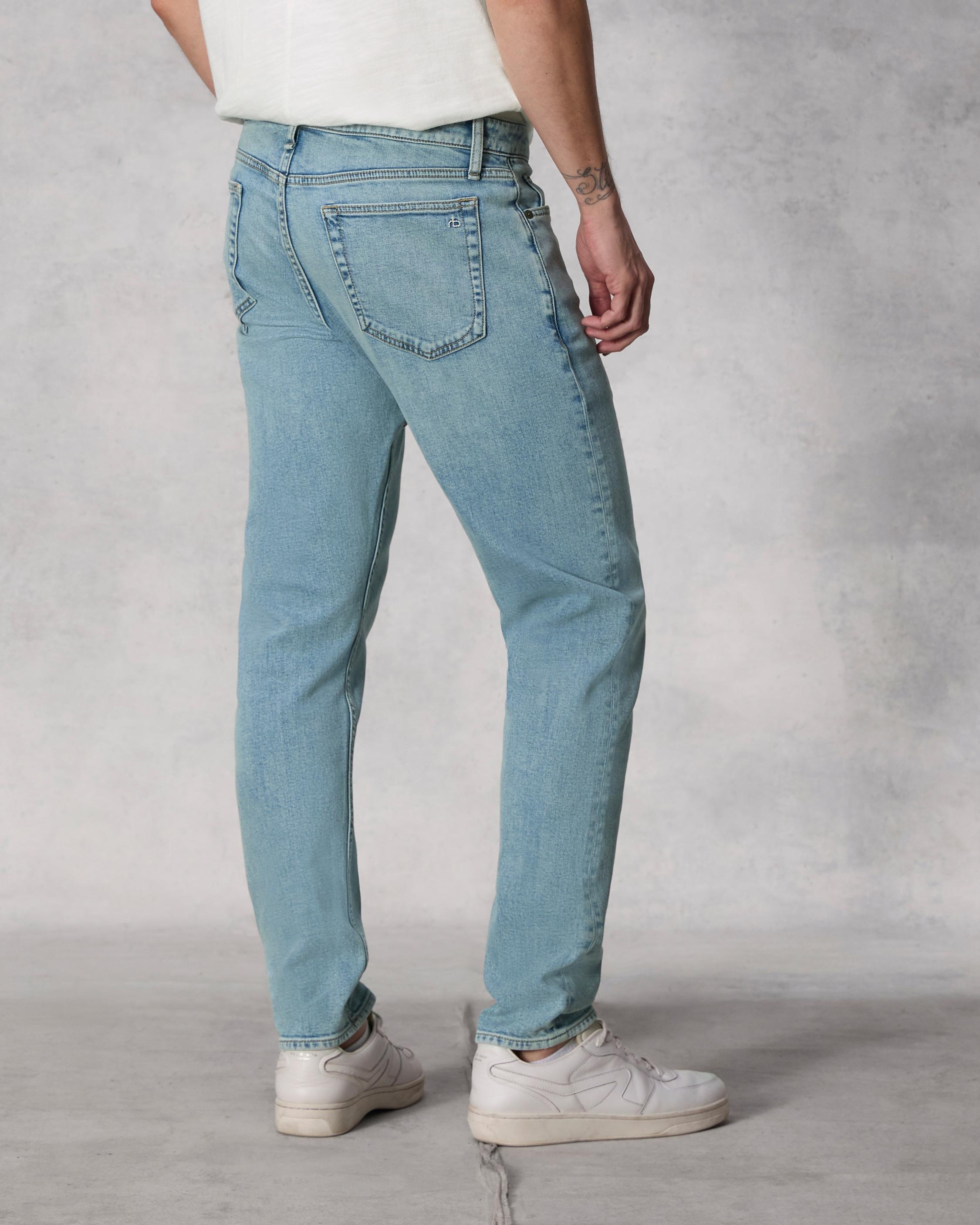 Fit 3 - Lenox
Athletic Fit Authentic Stretch Jean - 4
