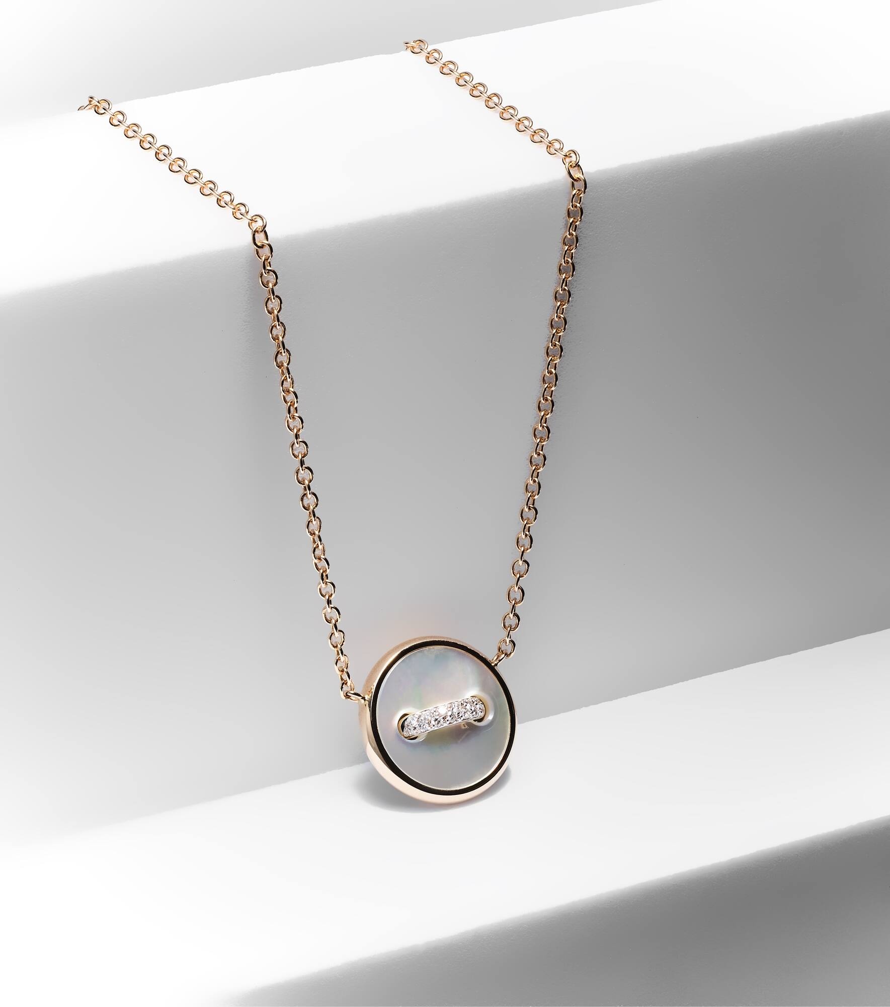 Pom Pom Dot 18kt rose gold pendant necklace with mother-of-pearl and diamonds - 5