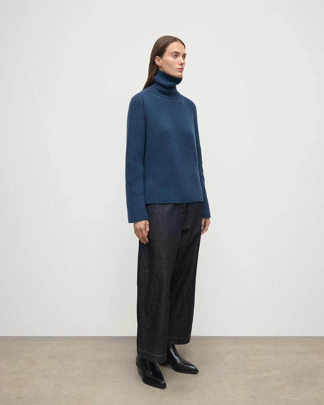 Roll-Collar Navy Cashmere Jumper - 3