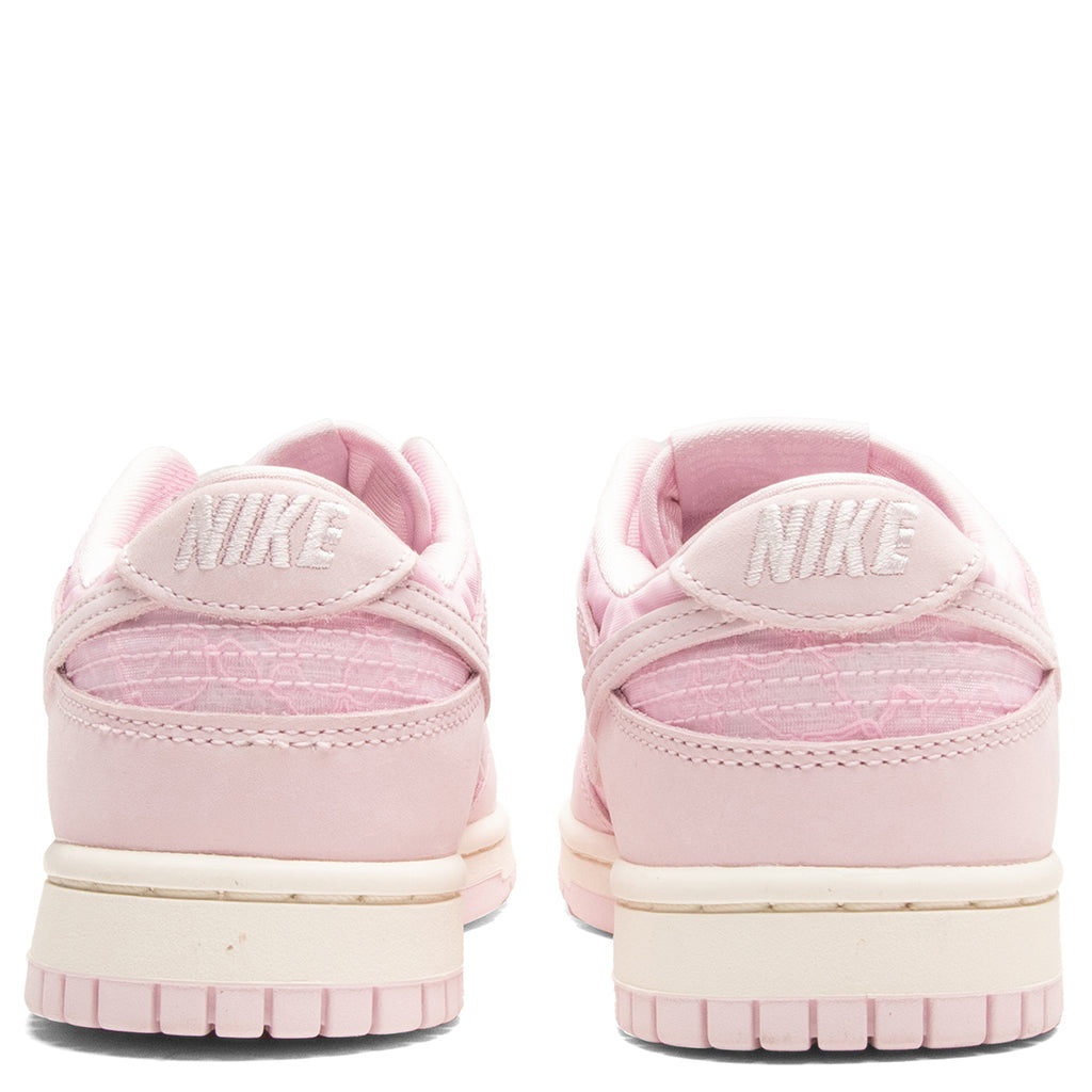 WOMEN'S DUNK LOW - REGAL PINK/PINK FOAM/SOFT PEARL - 4