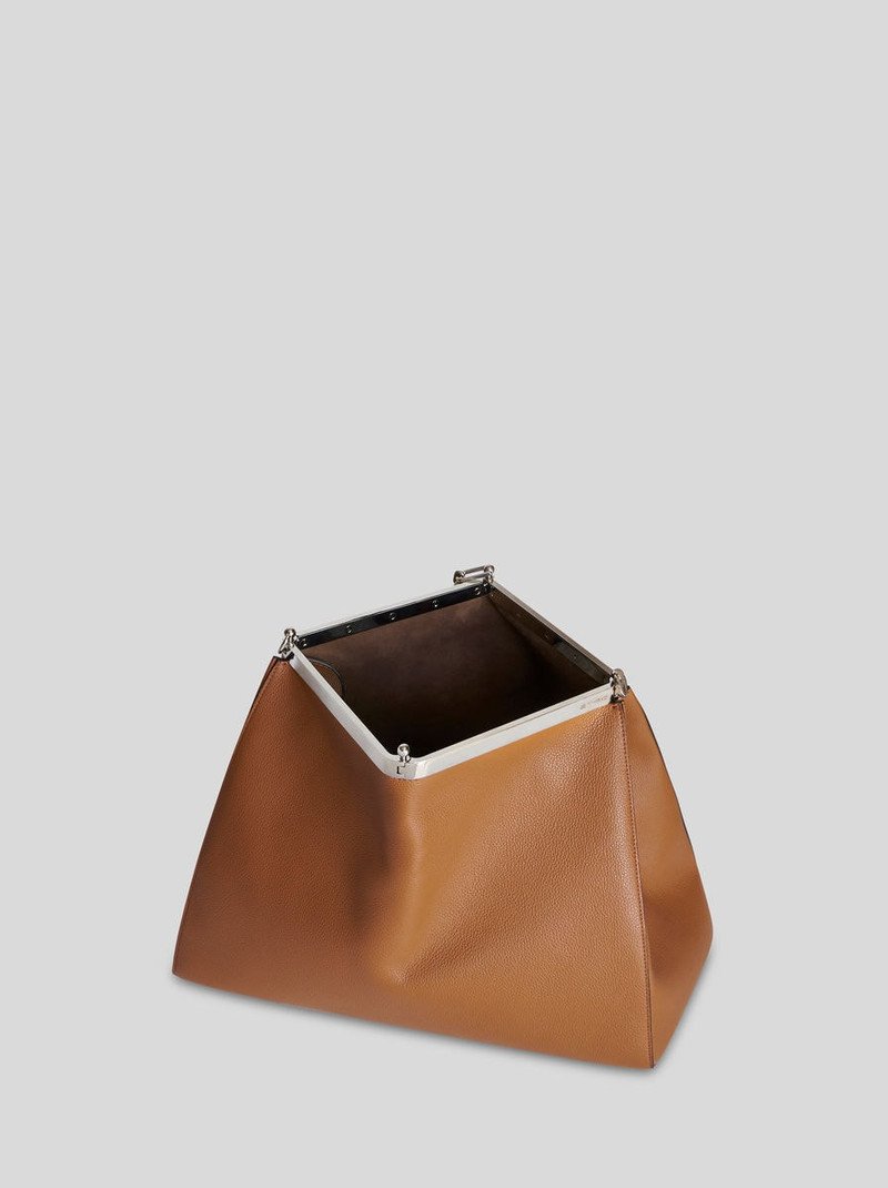 LARGE LEATHER VELA BAG 5