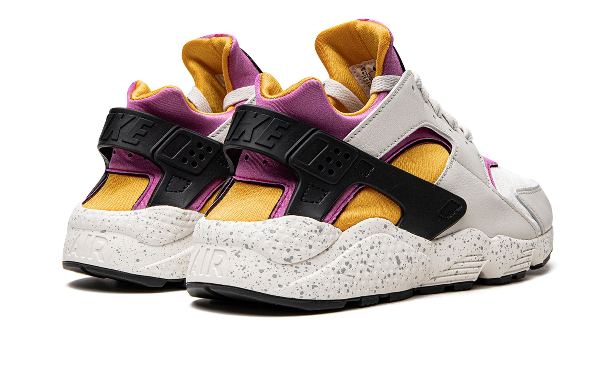 Air Huarache "University Gold and Pink" - 3