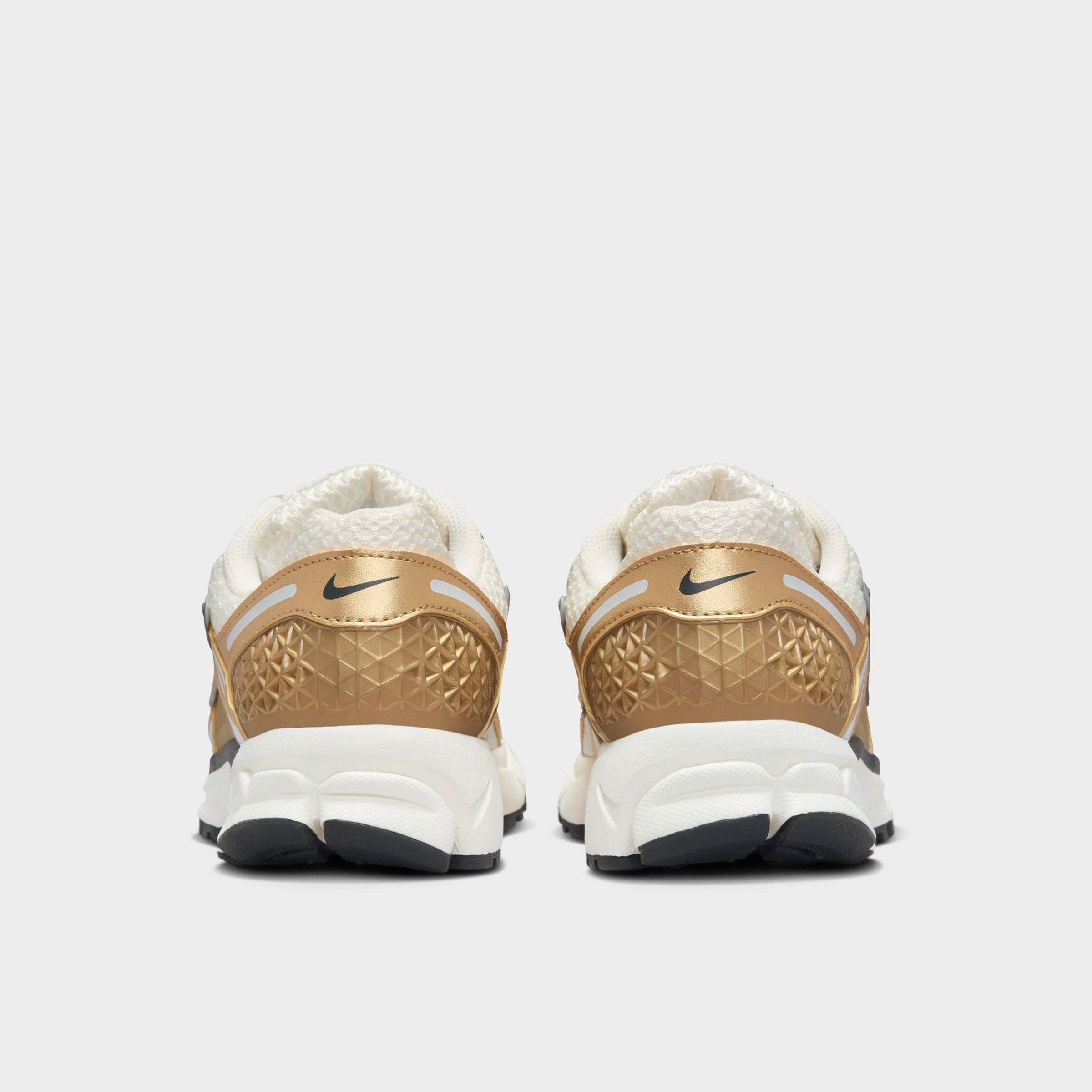 Women's Nike Zoom Vomero 5 Casual Shoes - 4
