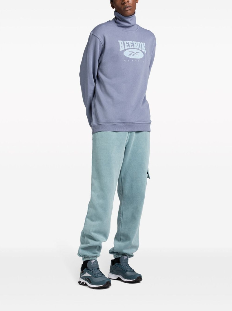 Reebok logo-appliquÃ© roll-neck sweatshirt outlook