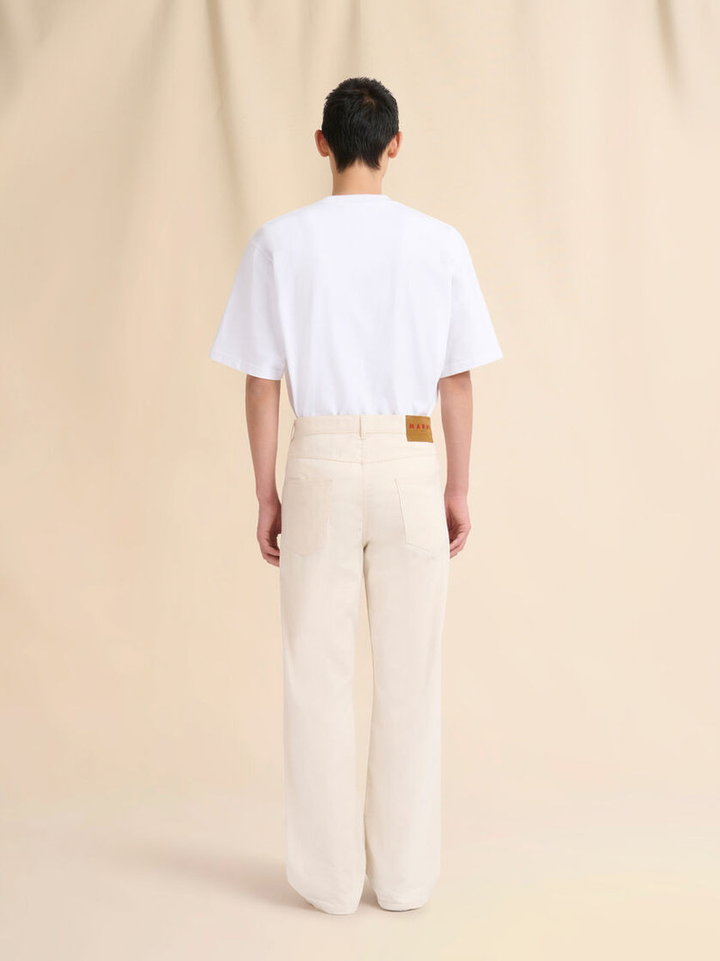CREAM DENIM WIDE-LEG JEANS WITH TRUNKAROO PLAQUE 3