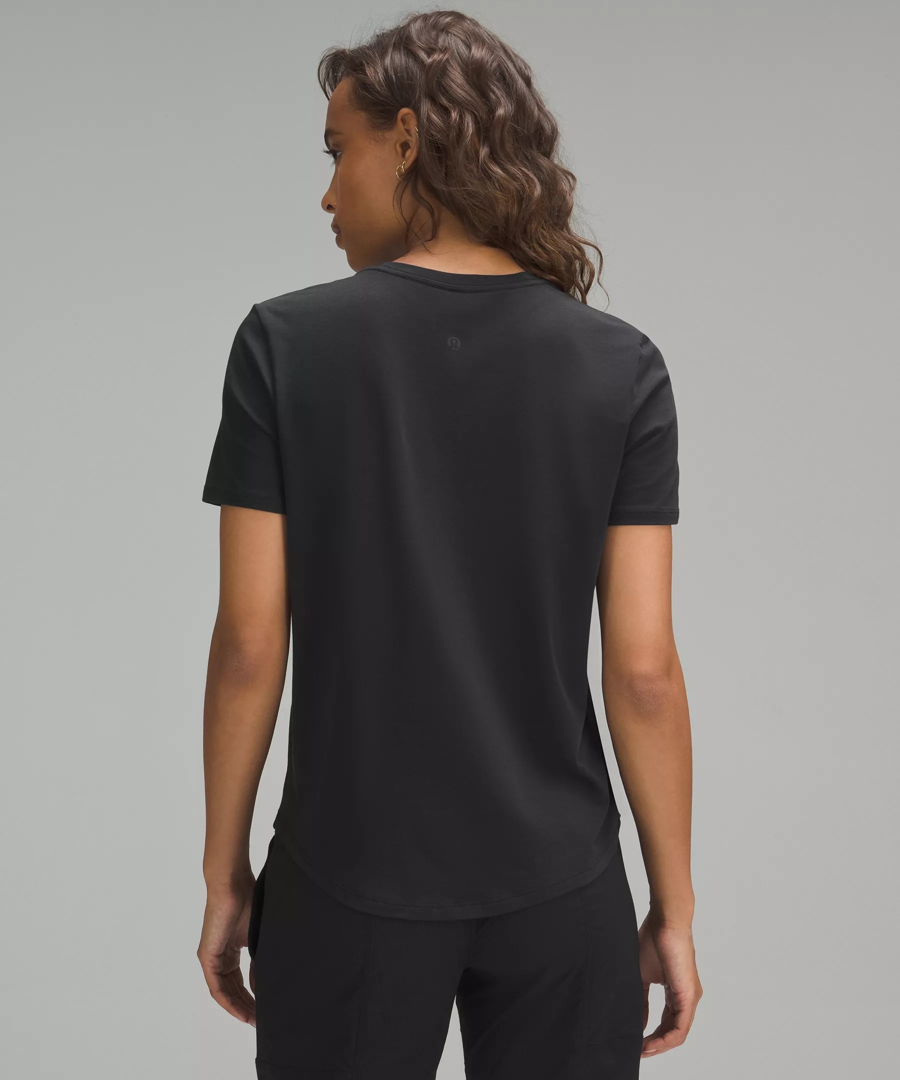 Love Curved-Hem Crewneck T-Shirt - 3