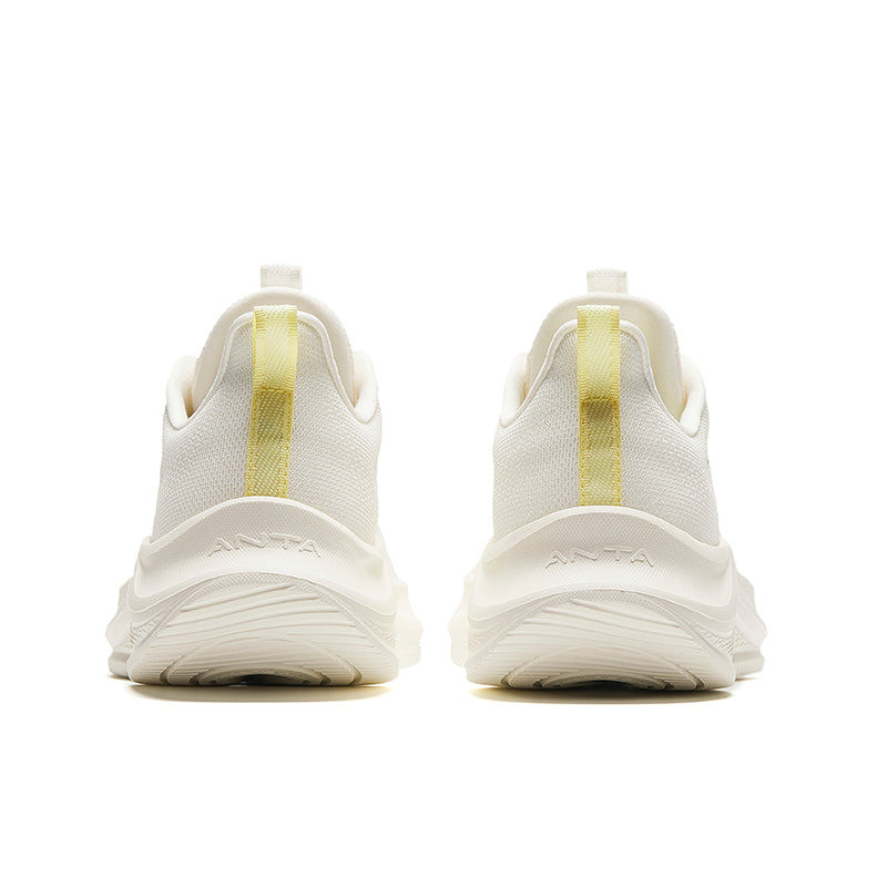 ANTA (WMNS) ANTA Running Series Sneakers 'Beige Cream' 922425509-1 outlook