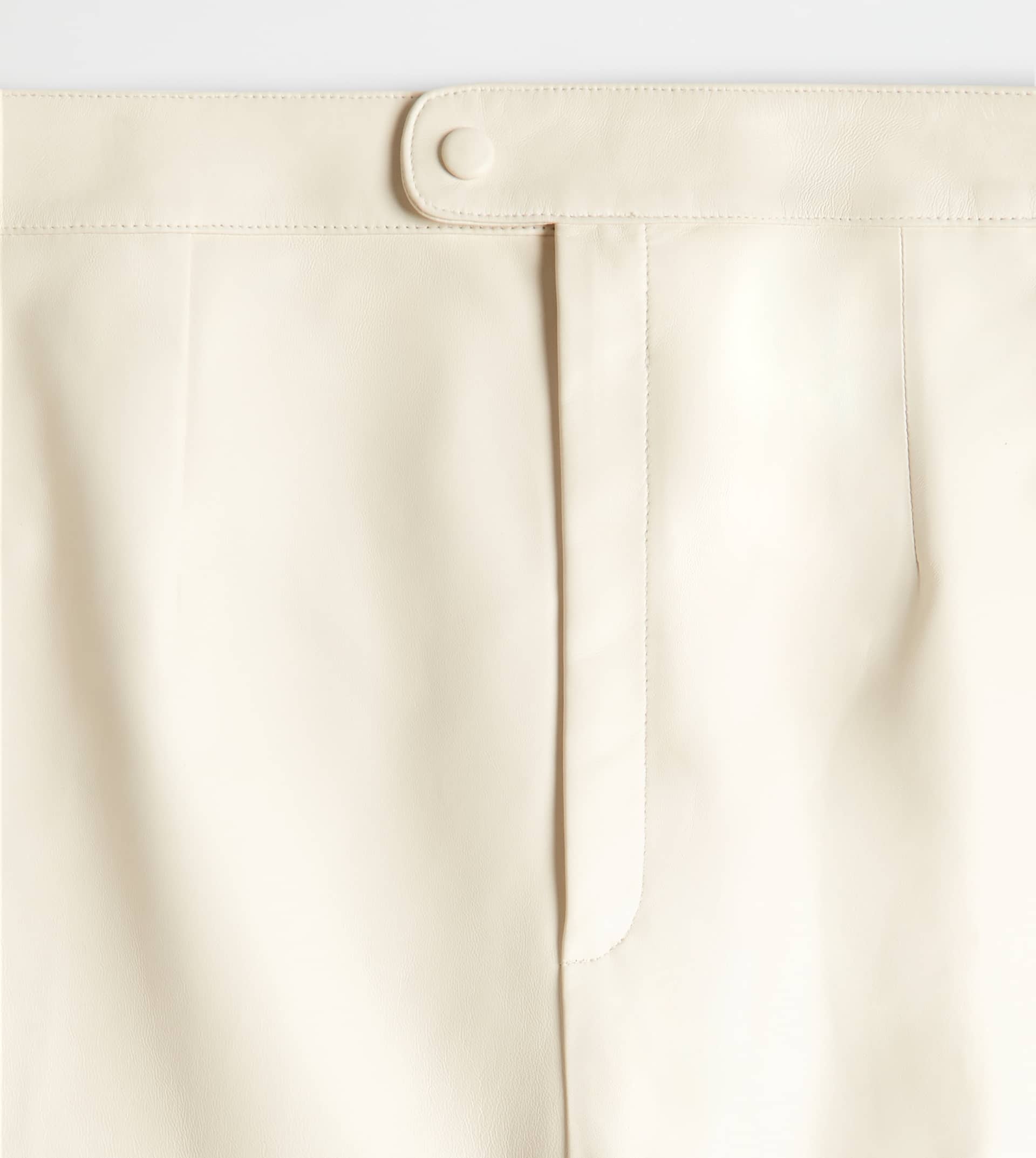 SKIRT IN LEATHER - WHITE - 3