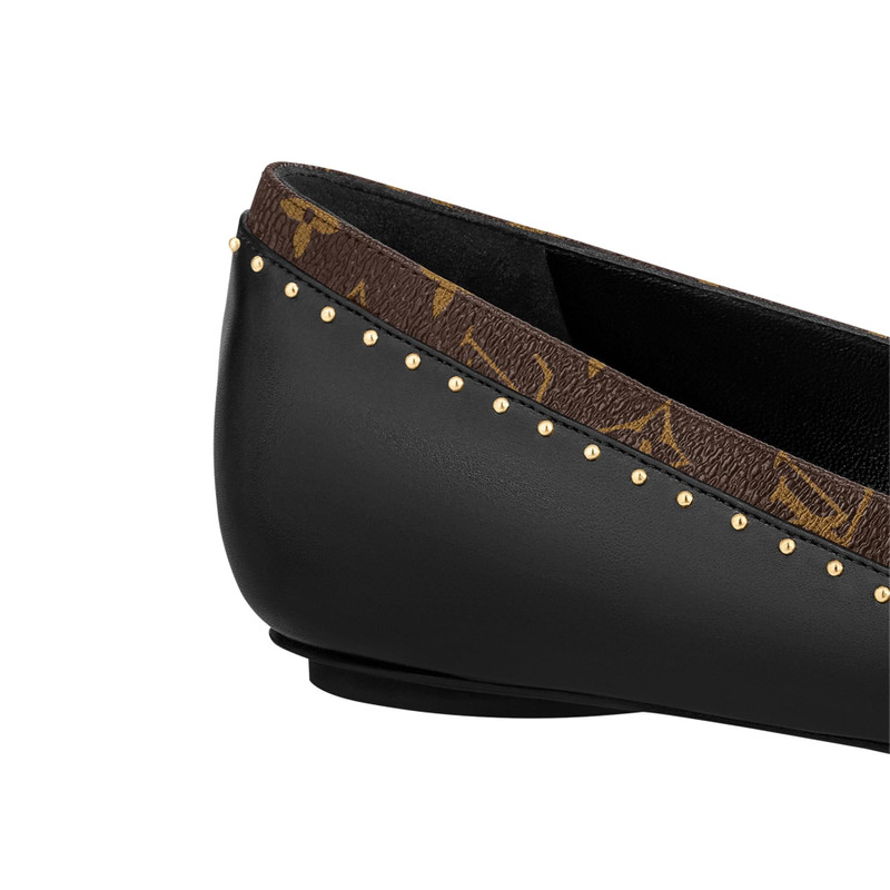 Louis Vuitton Signature Flat Ballerina outlook