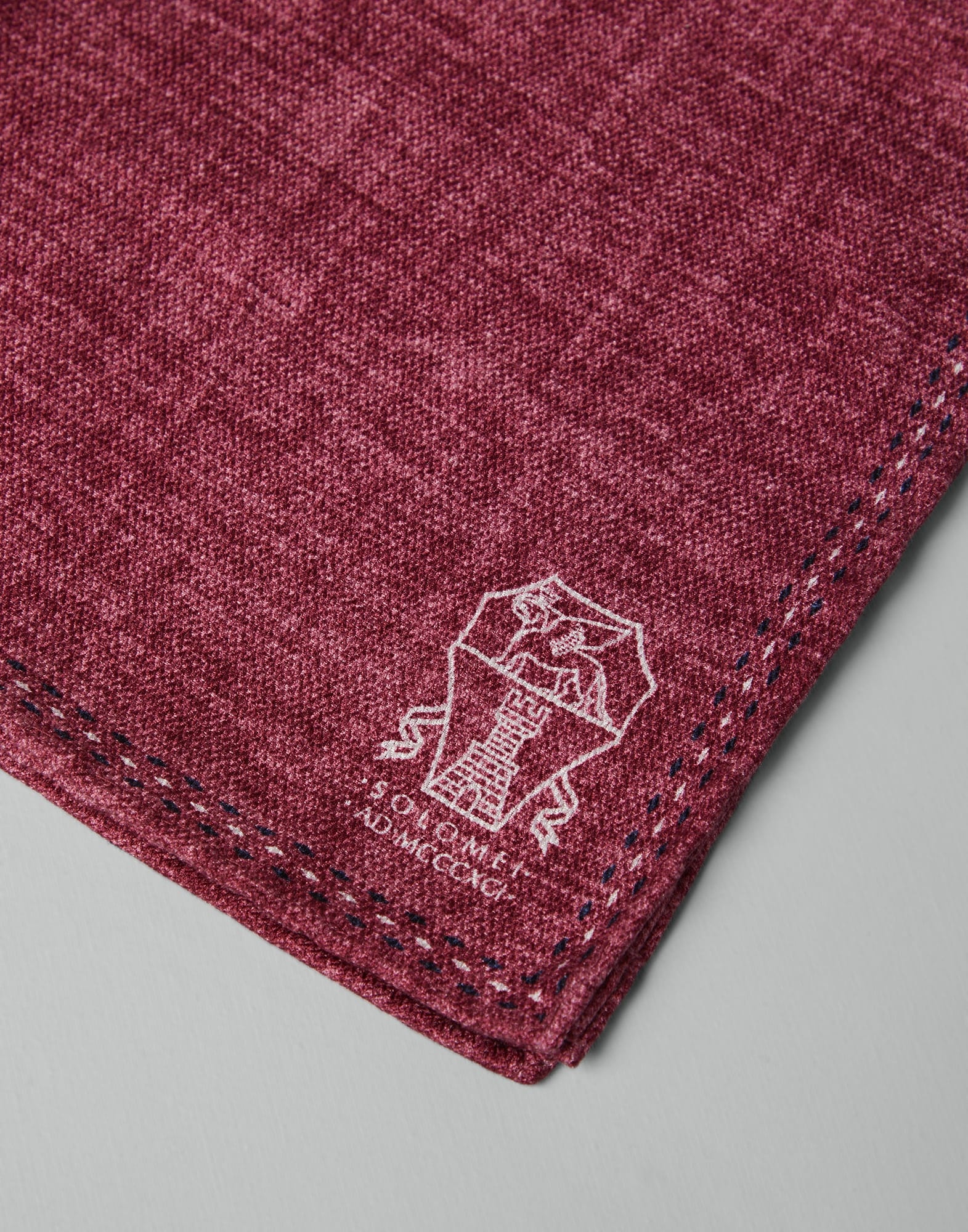 Silk pocket square with logo - 2