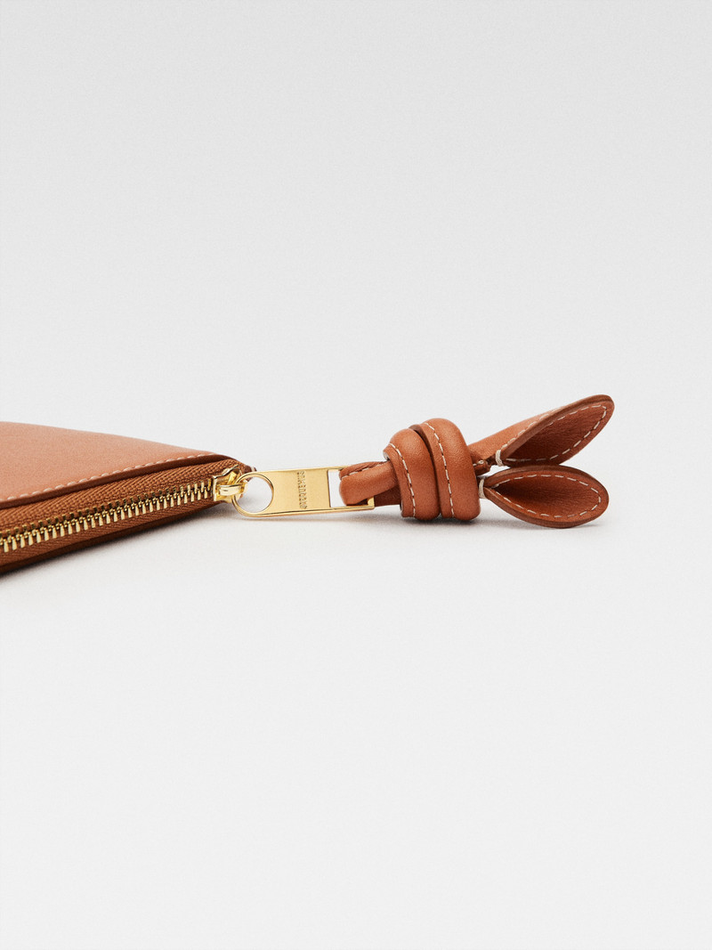 JACQUEMUS Le porte-monnaie Tourni outlook