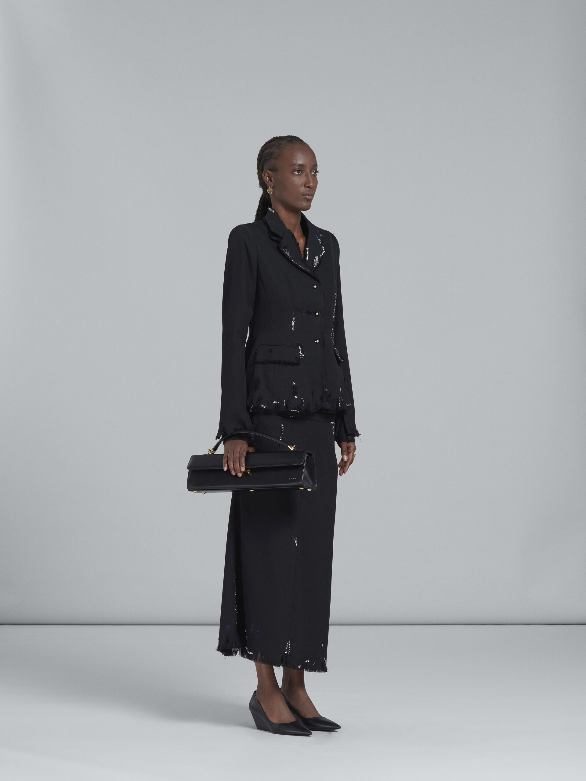 BLACK FITTED WOOL BLAZER WITH EMBROIDERY - 6