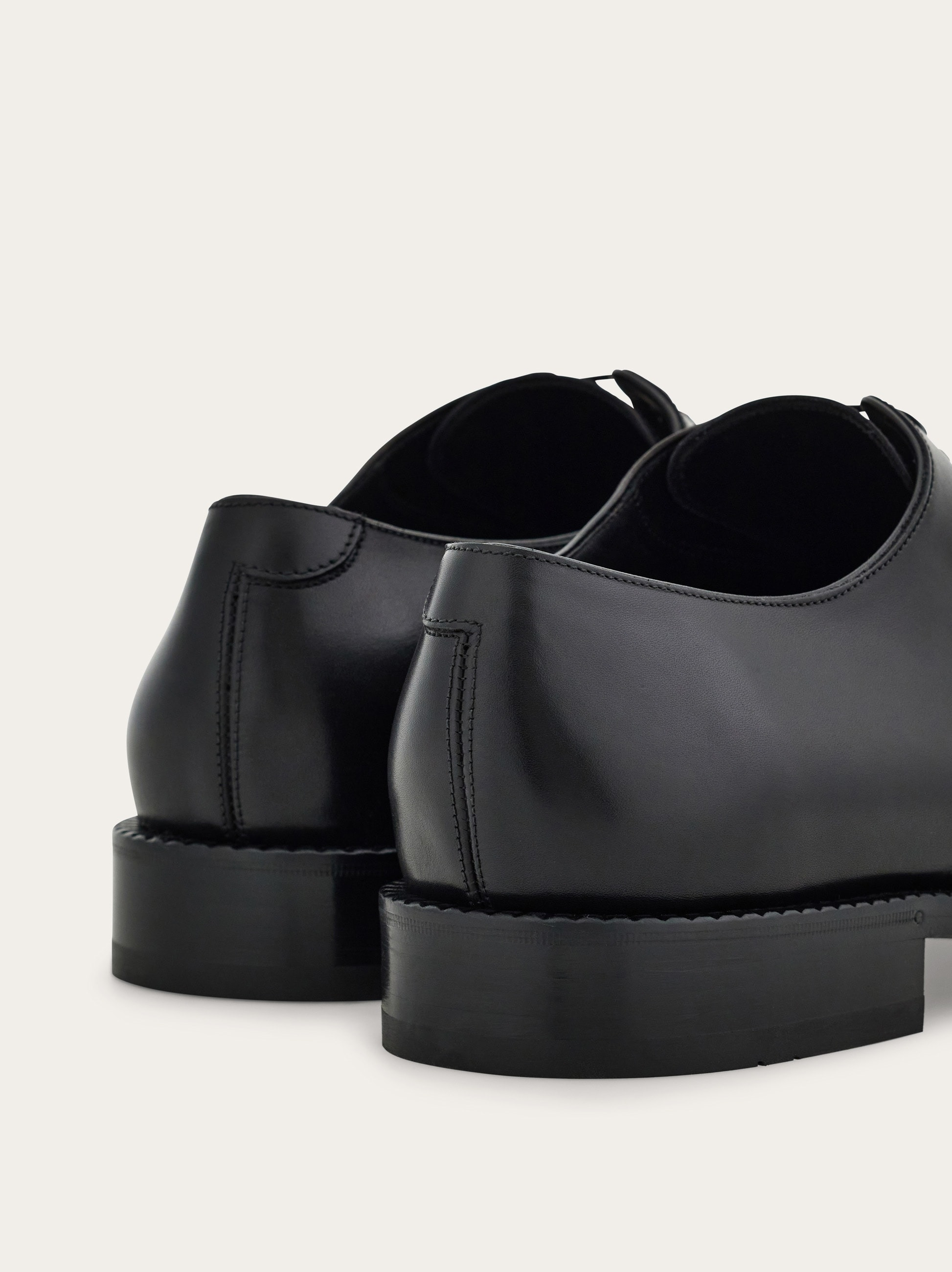 Oxford shoe - 4
