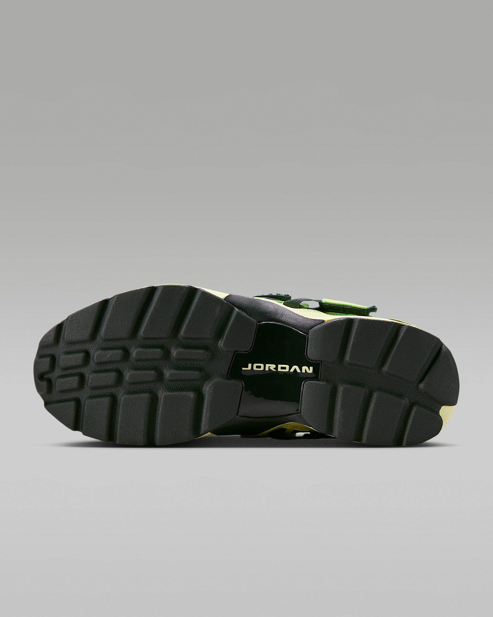 Jordan Trunner LX Women's Shoes - 2