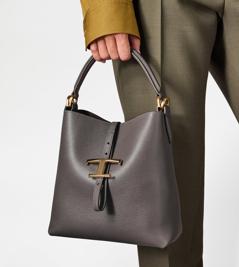 Tod's T TIMELESS BUCKET BAG IN LEATHER MINI - GREY outlook