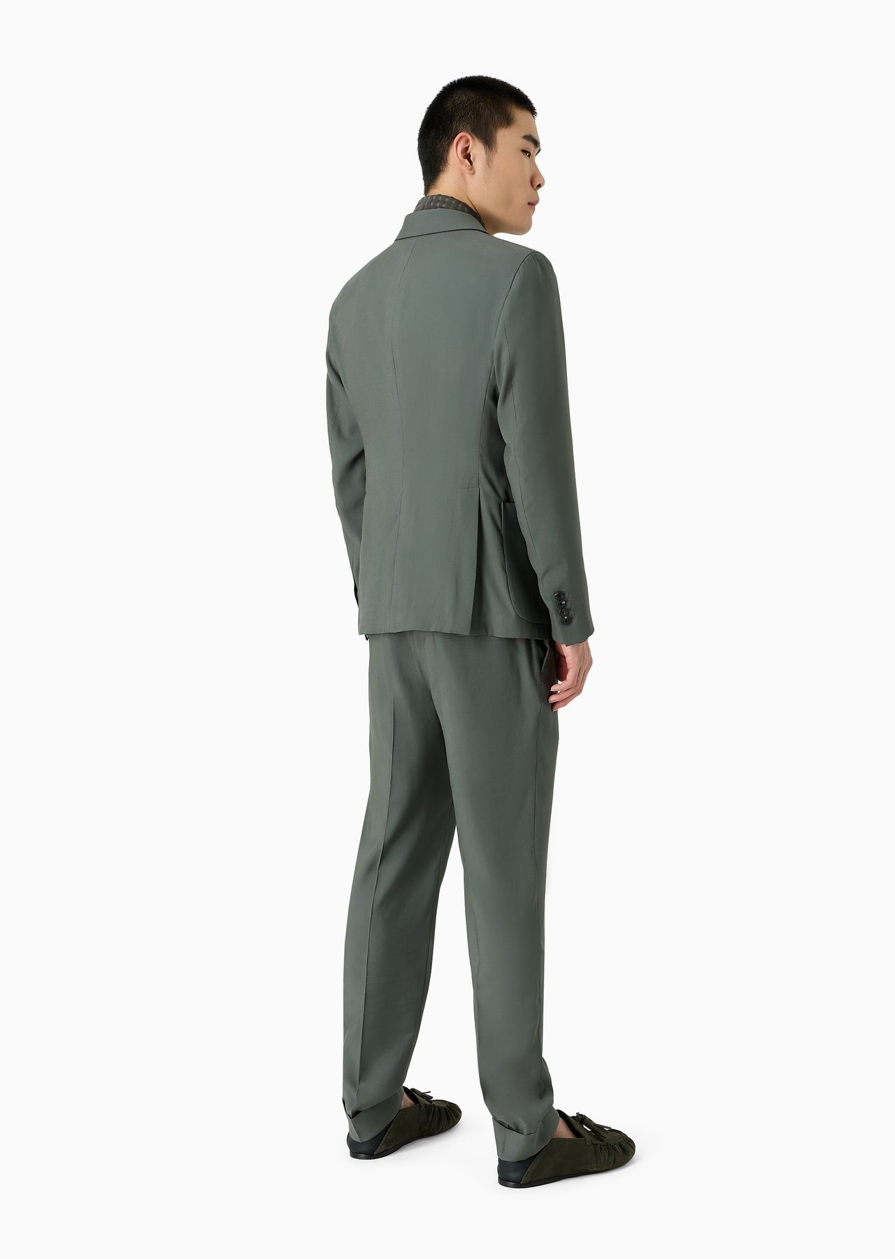 Double-breasted suit in flowing peach-feel rayon - 3