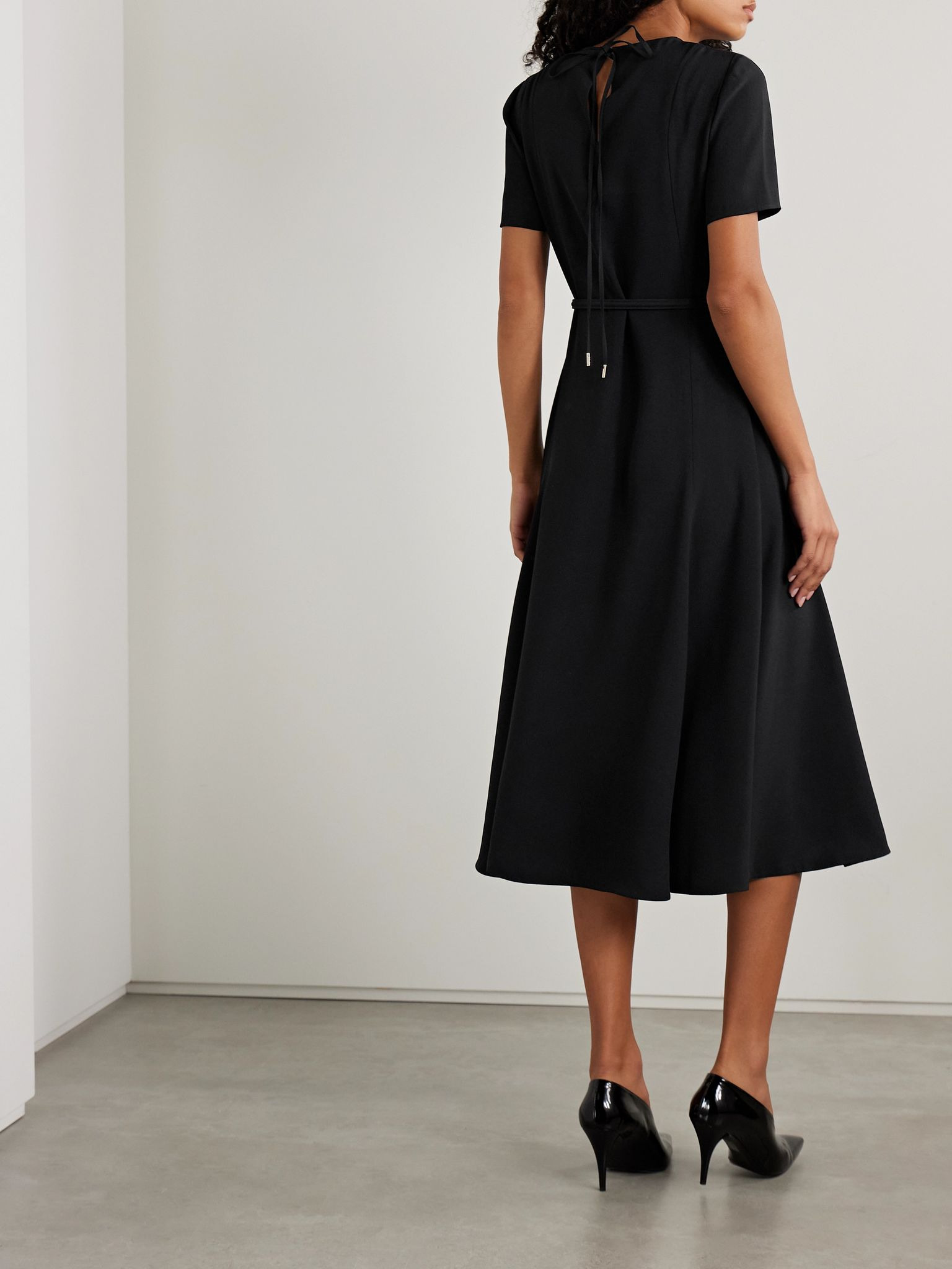 Belted crepe midi dress Black - 3