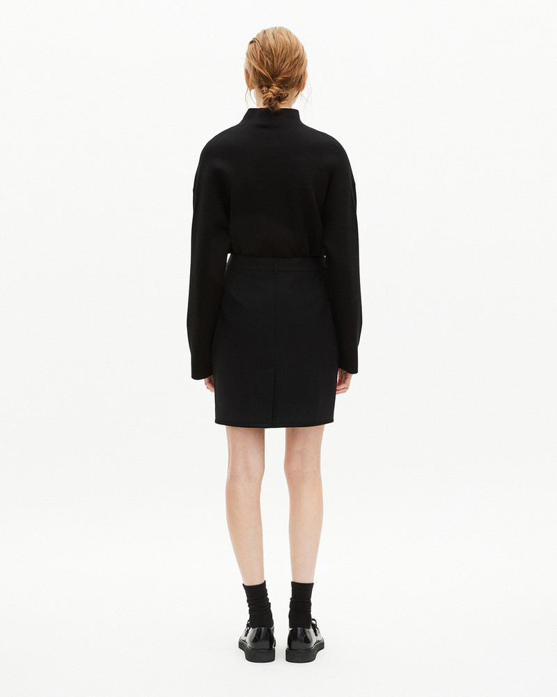 SHORT SKIRT WITH BLACK SATIN EDGES 3