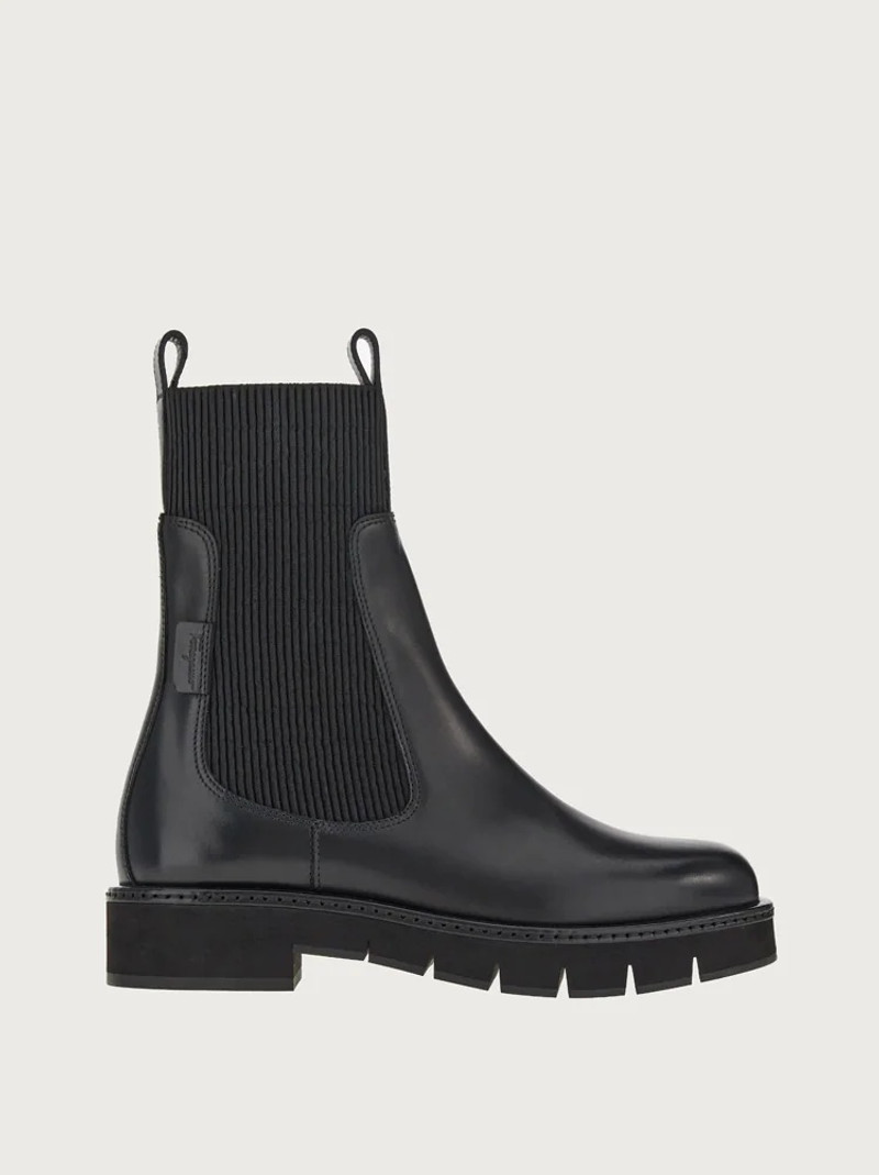 CHELSEA BOOT 1