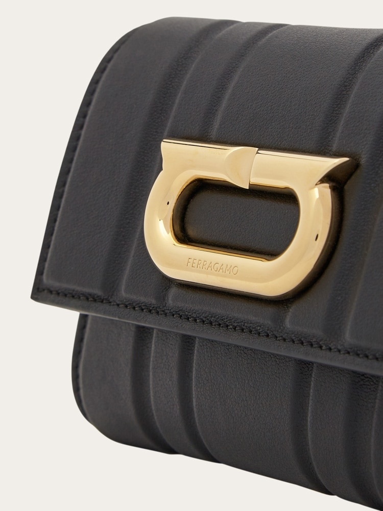 PADDED CONTINENTAL WALLET - 5