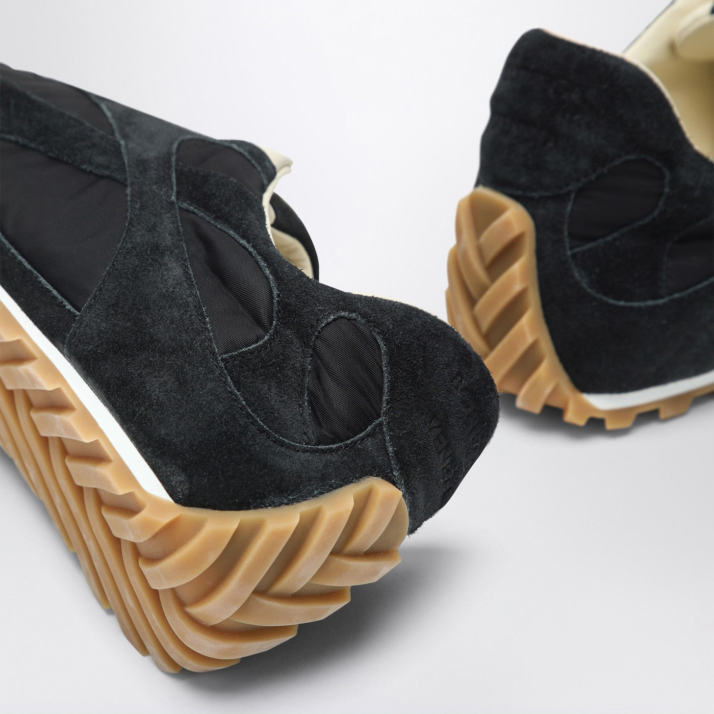 Bottega Veneta Men Orbit Flash Sneaker Black In Suede - 5