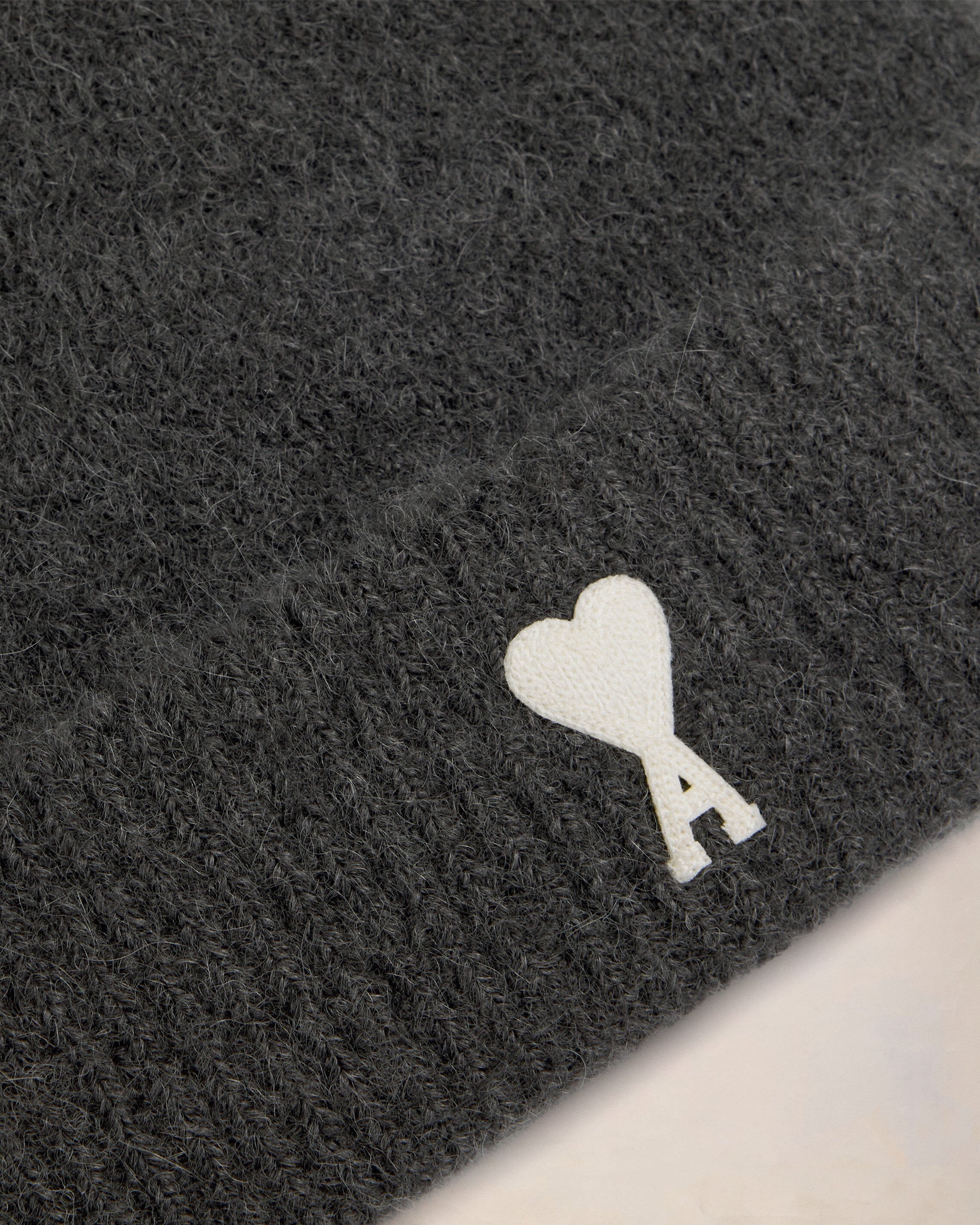 OFF-WHITE AMI DE COEUR BEANIE - 3