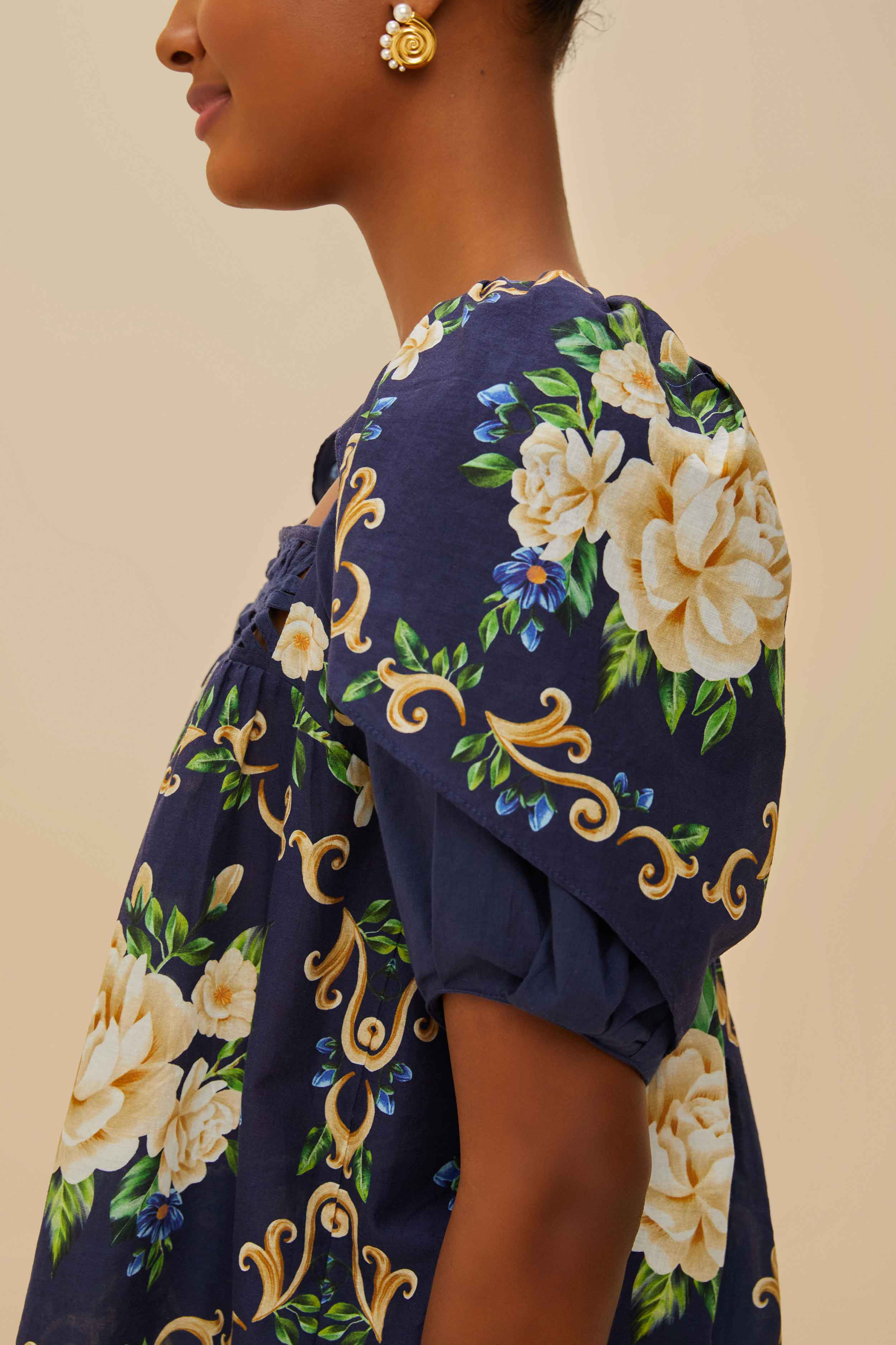 Blue Flower Tapestry Yoke Blouse - 3