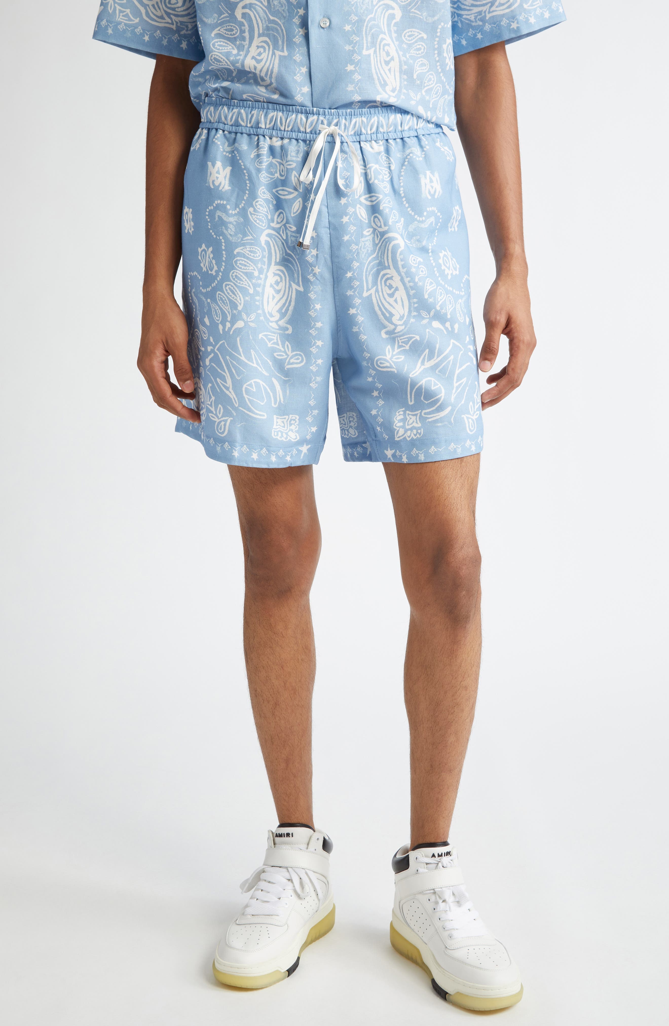AMIRI Watercolor Bandana Linen & Cotton Shorts in Cerulean at Nordstrom - 1