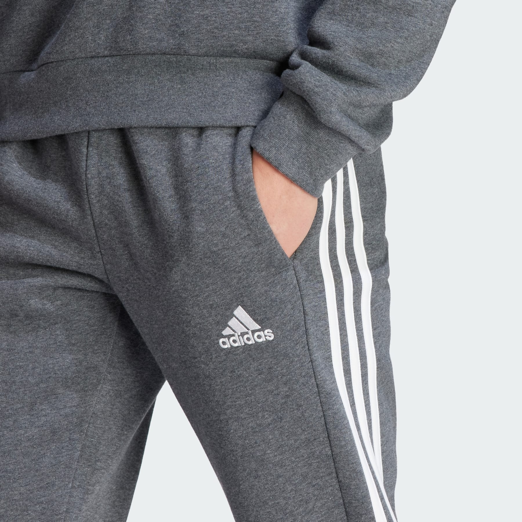 Essentials Fleece 3-Stripes Tapered Cuff Pants - 5