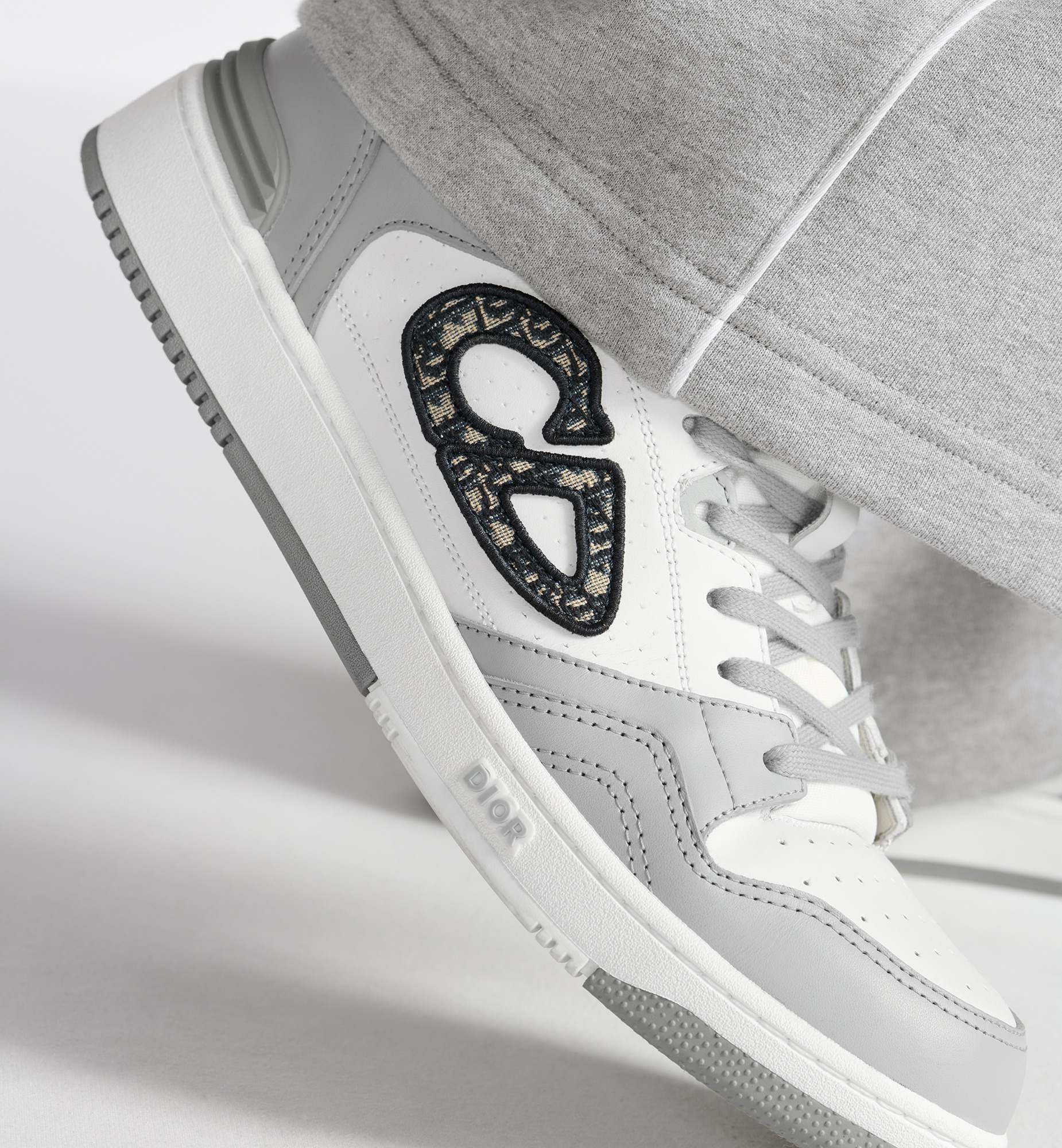B57 Low-Top Sneaker - 3