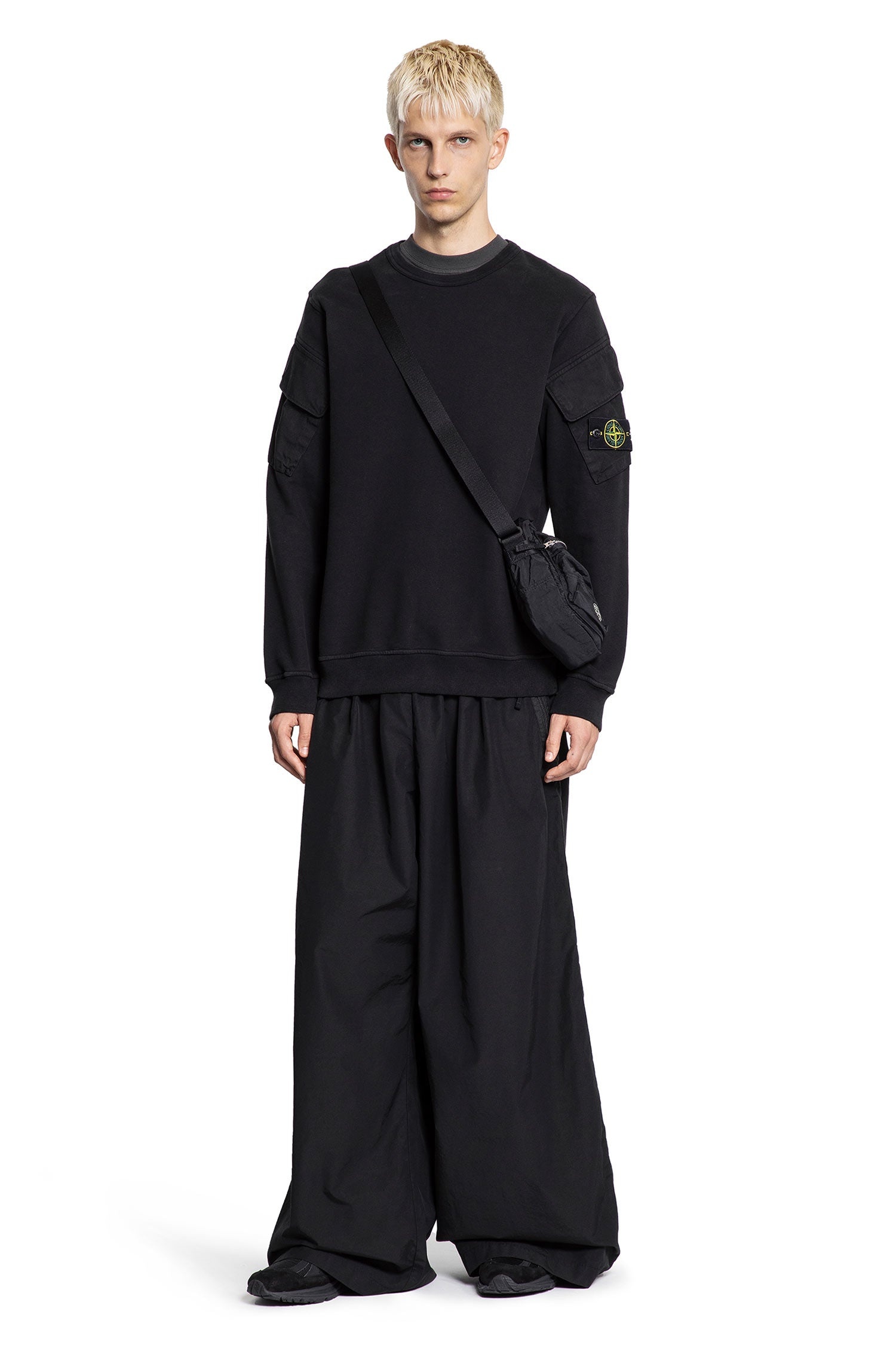 6100008-Brushed-Organic-Cotton-Fleece-Sweatshirt - 4
