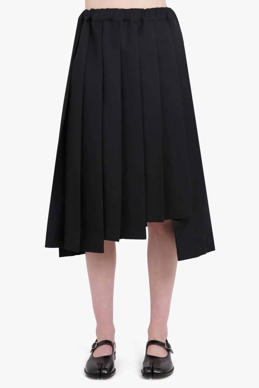 PLEAT ASYMMETRIC MIDI SKIRT | BLACK - 3