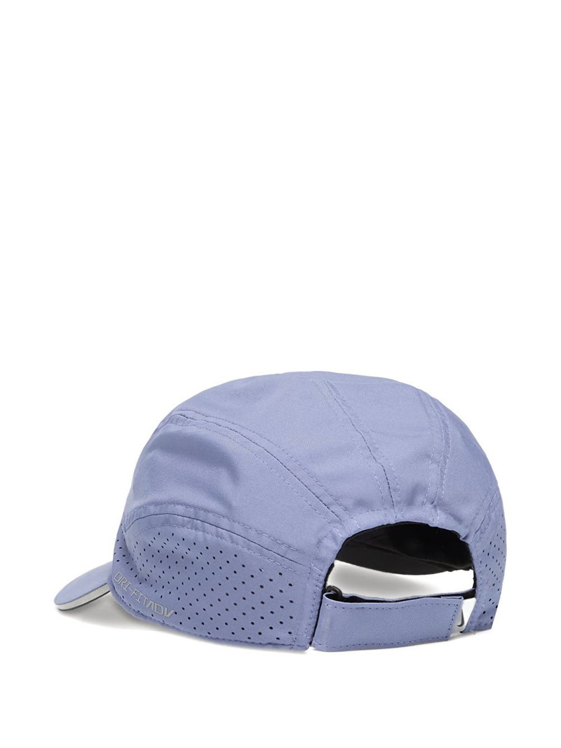 Nike Fly Dri-Fit cap outlook
