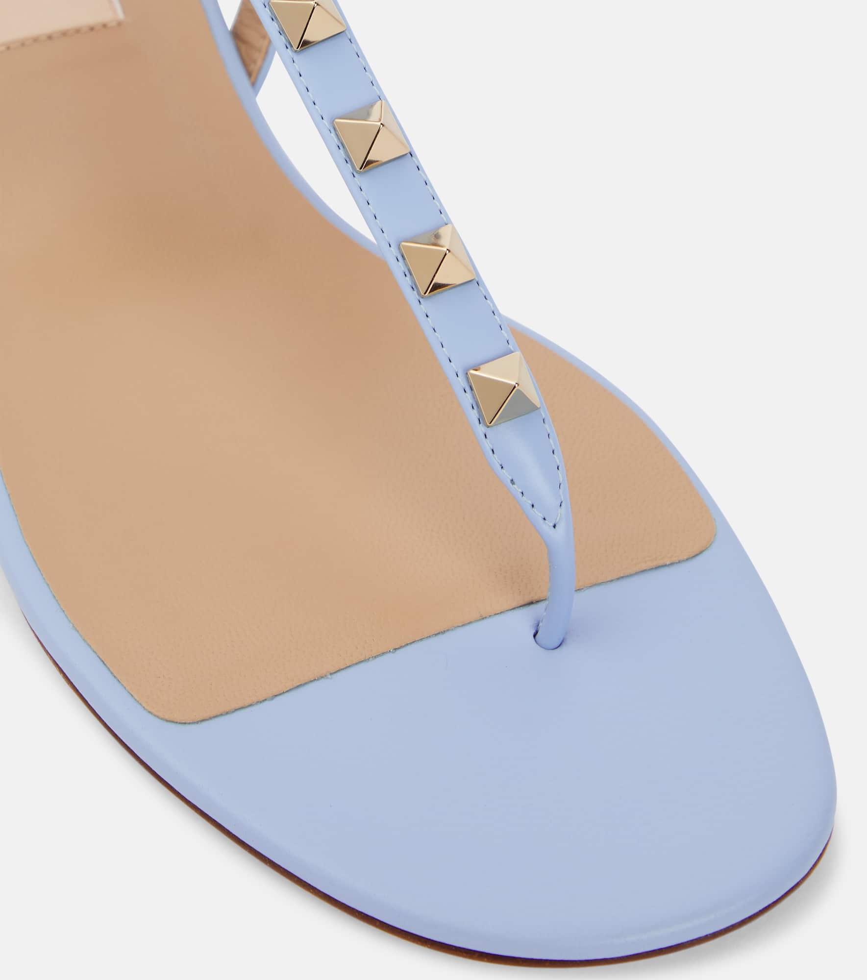 Rockstud leather thong sandals - 6