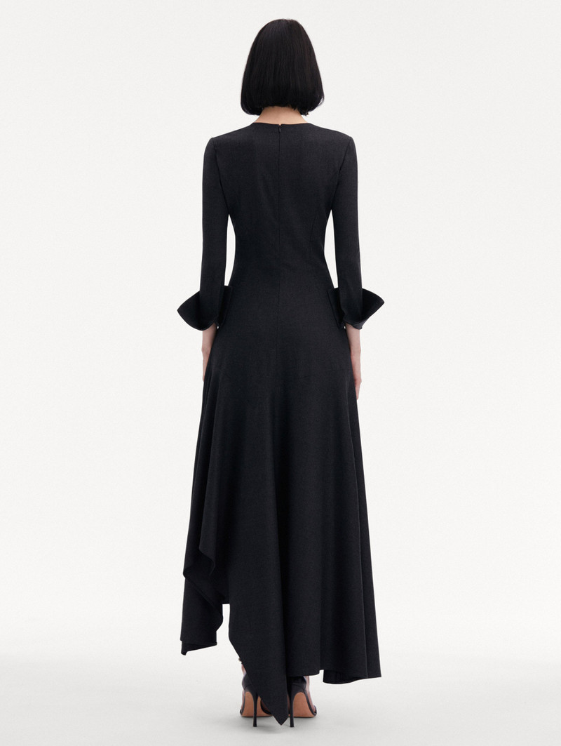 PEONY GUIPURE APPLIQUÉ 드레스 3